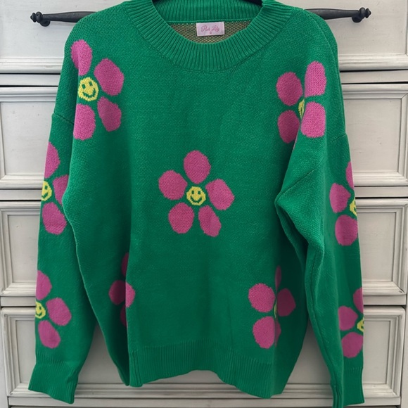 NWOT Pink Lily Sweater - Picture 2 of 5